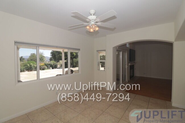 Building Photo - 22845 Vista Ramona Rd