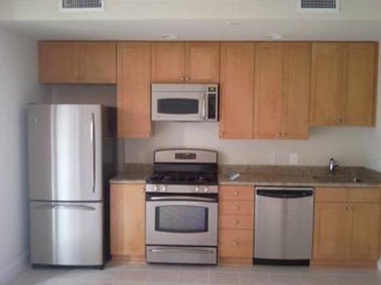 Building Photo - 3650 S Glebe Rd