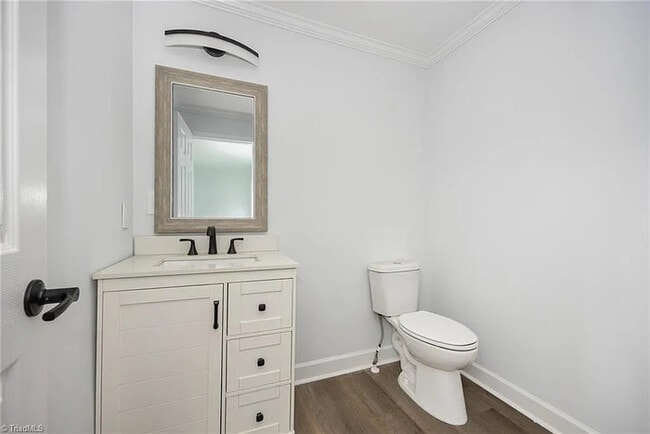 Building Photo - Earn Wealth While Leasing - Like a Homeown...