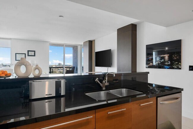 Building Photo - 244 Biscayne Blvd
