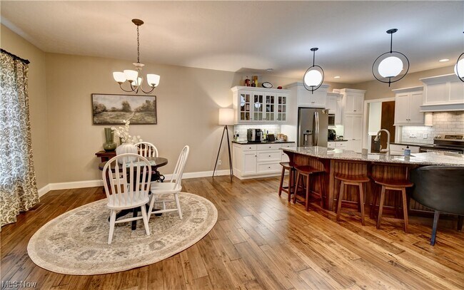 Building Photo - 2779 Cove