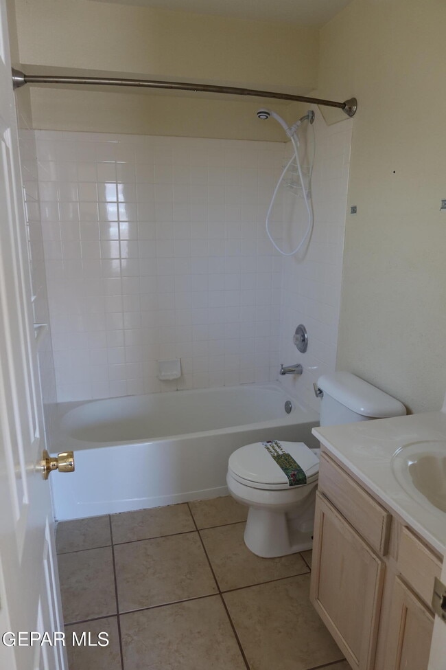 Building Photo - 11884 Belfry Park Dr