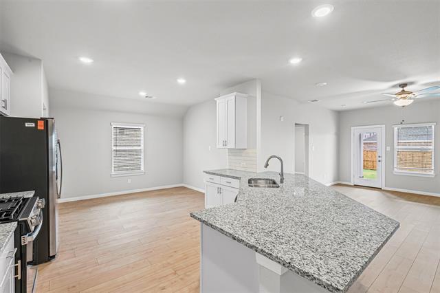 Building Photo - 1336 Water Canna Dr