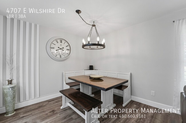 Building Photo - 4707 E Wilshire Dr