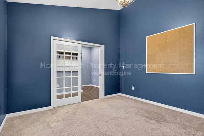 Building Photo - 738 Lost Canyon Blvd