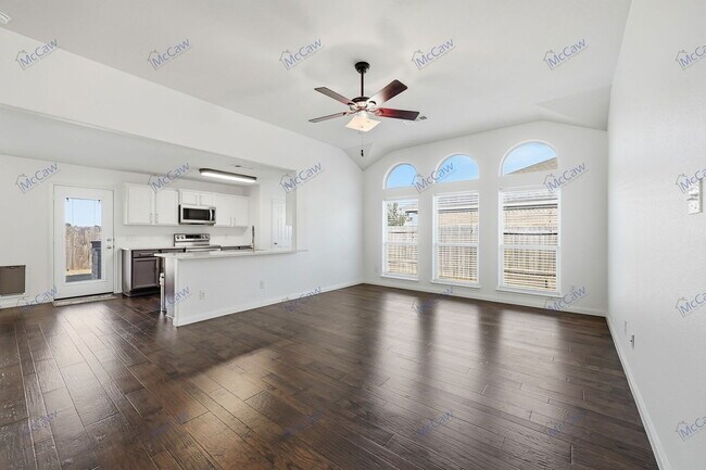Building Photo - 328 Meadow View Ln
