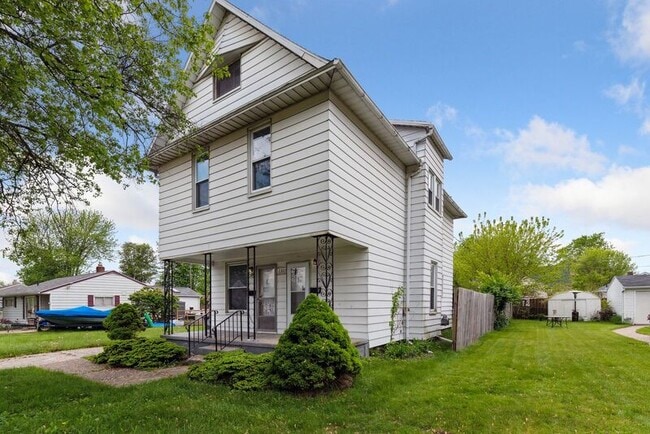 Primary Photo - 1310 Almon Ave