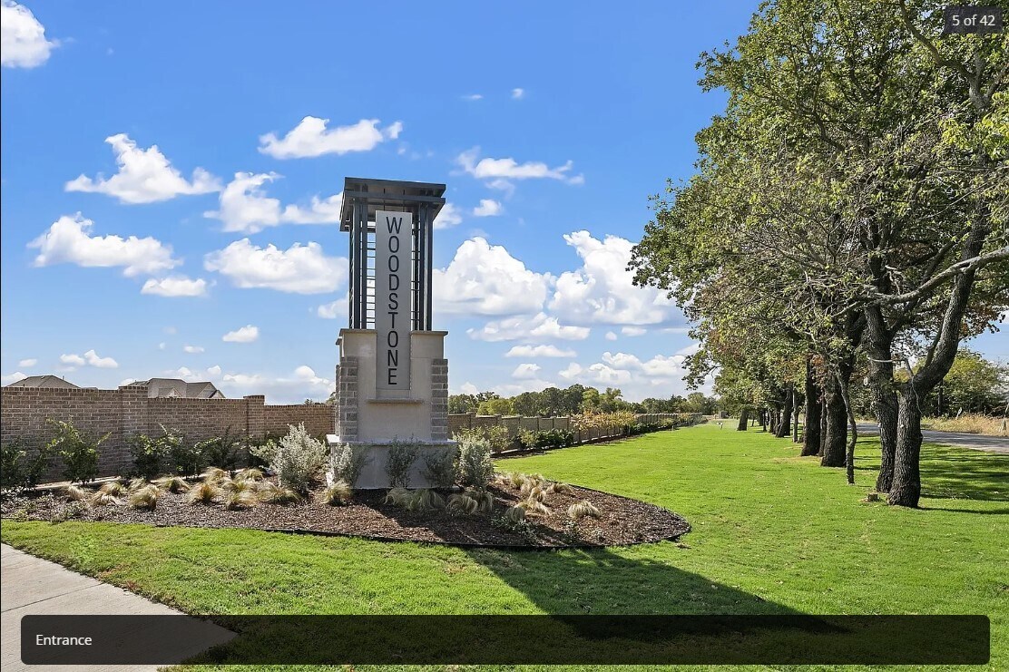 Building Photo - 13120 Yellowstone Way