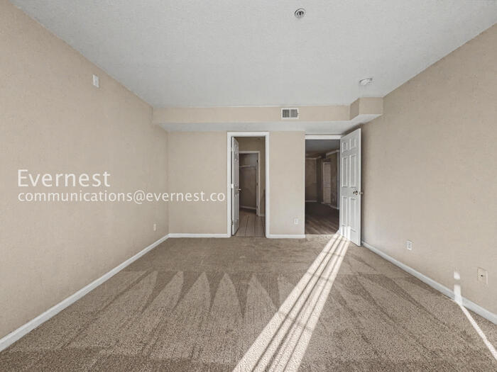 Building Photo - 12158 W Dorado Pl