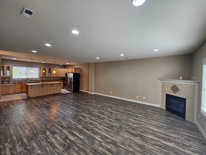 Living Room with Gas Fireplace - 14409 NE 22nd Ave