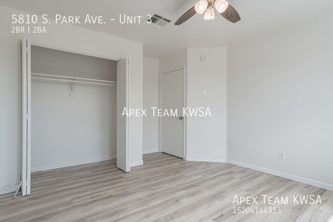 Building Photo - $1150- 2 Bed | 1.5 Bath Townhome Unit with...