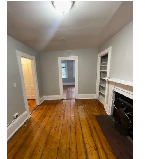 Building Photo - 2 Champney Plz