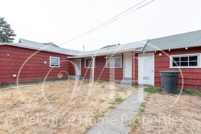 Building Photo - 532 N 6th Ave