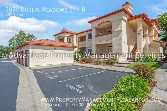 Building Photo - 7090 Dublin Meadows St