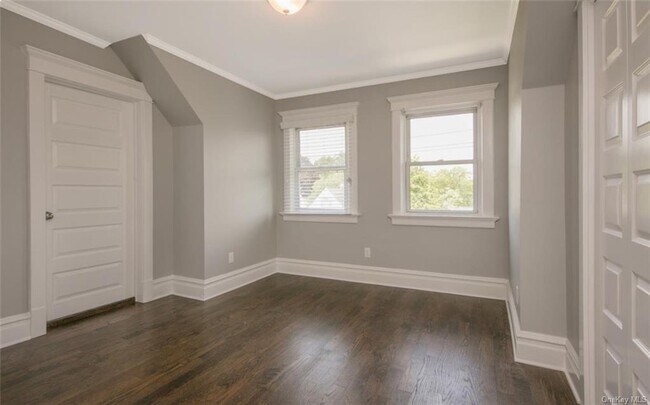 Building Photo - 216 Fenimore Rd