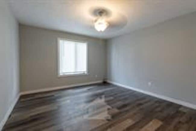 Building Photo - 2 Bed, 2 Bath in Southwest Springfield