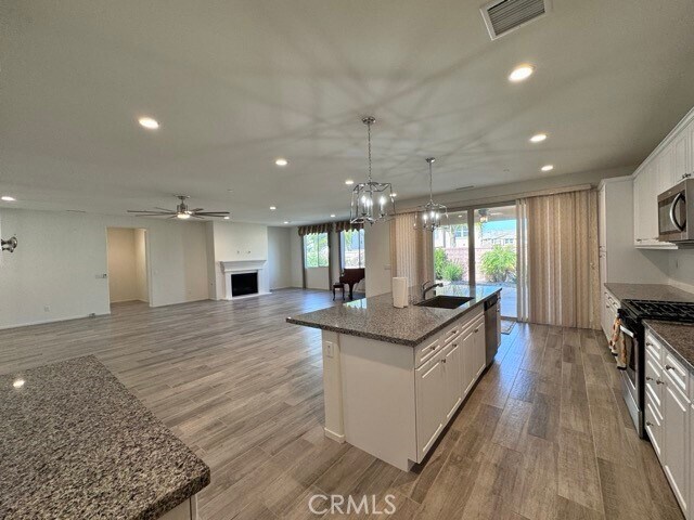Building Photo - 34913 Limecrest Pl