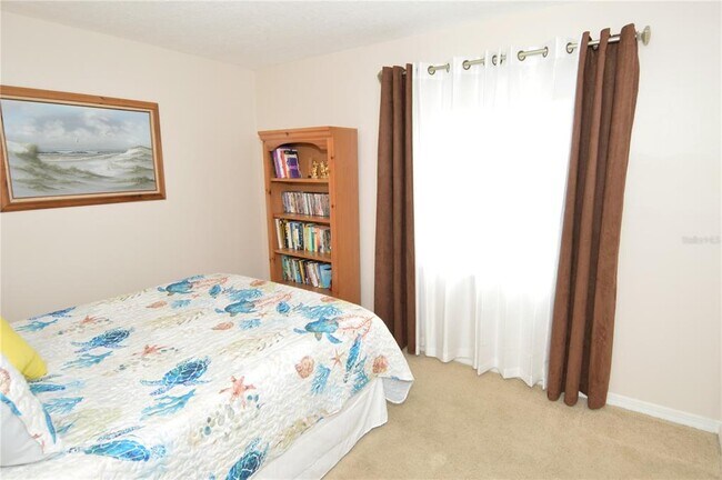 Building Photo - 213 Sea Horse Dr SE