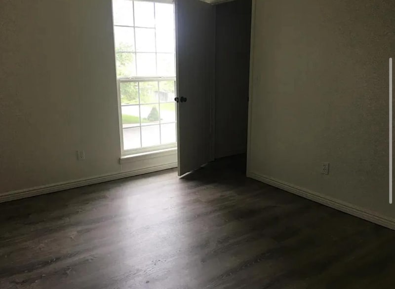 Building Photo - 3116 Deliverance Dr