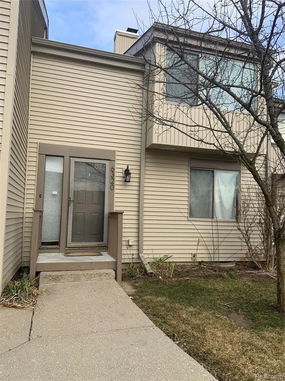 Building Photo - 6320 Laurentian Ct