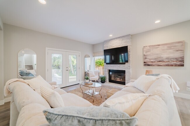 Building Photo - 7528 Navigator Cir