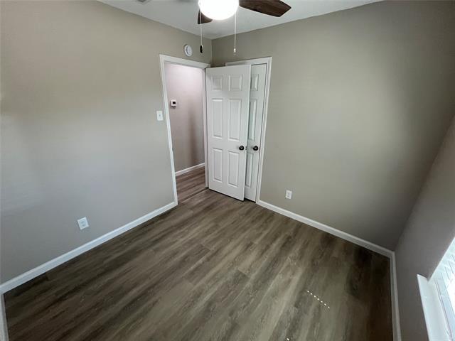 Building Photo - 9615 Oak Gate Ln