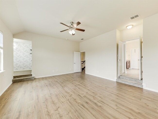 Building Photo - 11305 Amistad Dr