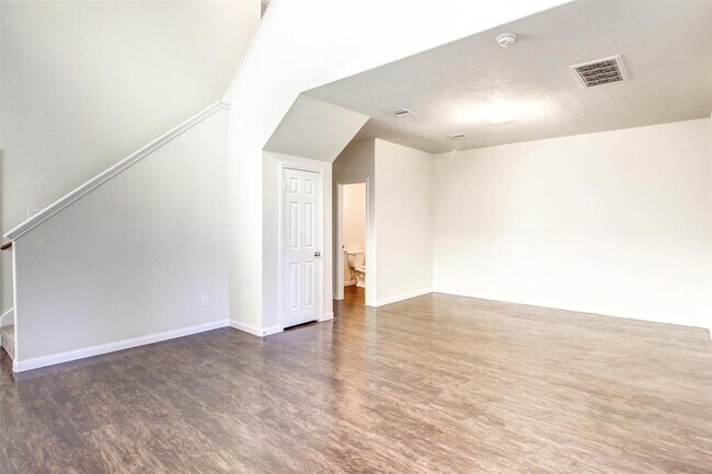Building Photo - 1134 Lexington Grove Dr