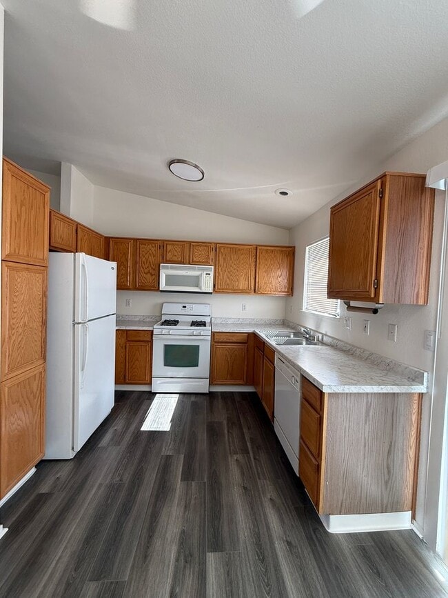 Building Photo - Updated 3-Bedroom Home with RV Parking – Sun Valley, NV
