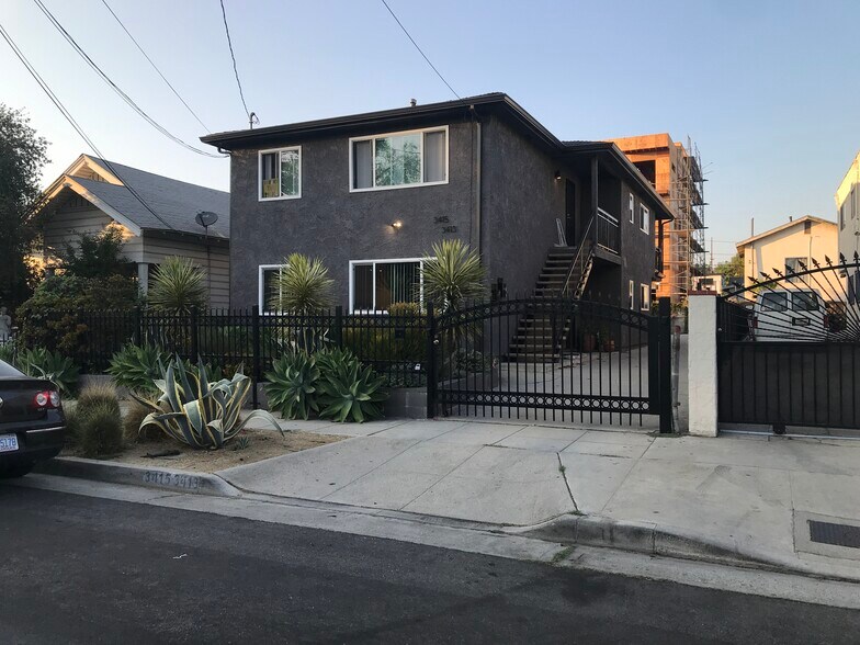Mature Professional Landscaping - 3415 Plata St