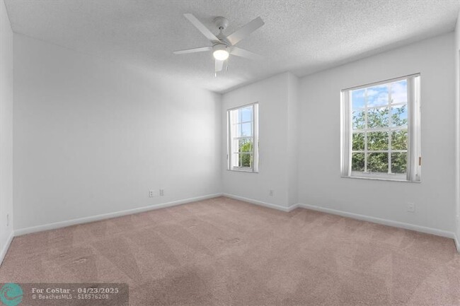 Building Photo - 4565 Purdue Dr