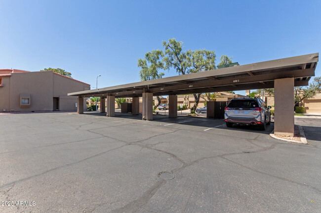 Building Photo - 7921 E San Miguel Ave