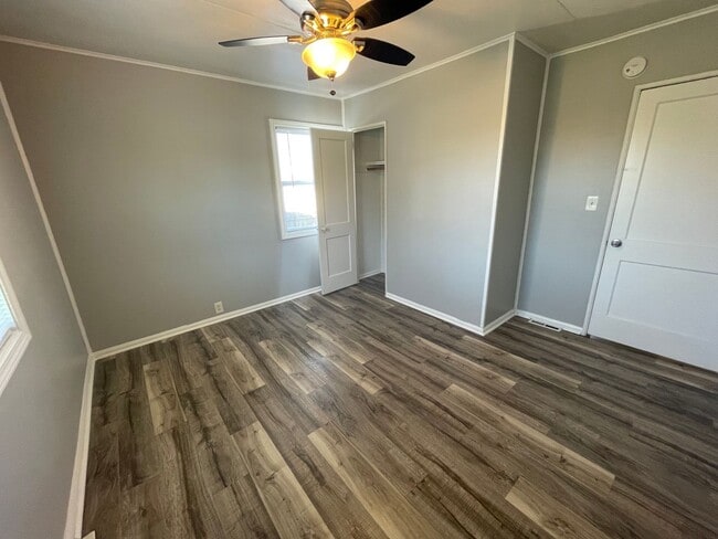 Building Photo - 2 Bedroom With a Finished Basement and Detached Garage