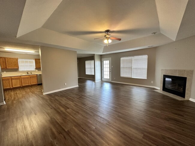 Building Photo - 2517 Tyvola Ct