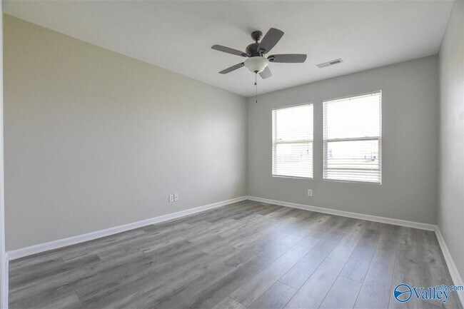 Building Photo - 106 Point Given Ln