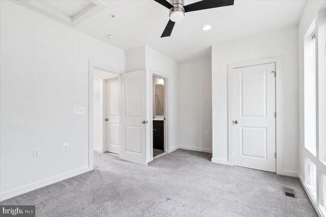 Building Photo - 1502 Trafalgar Ln