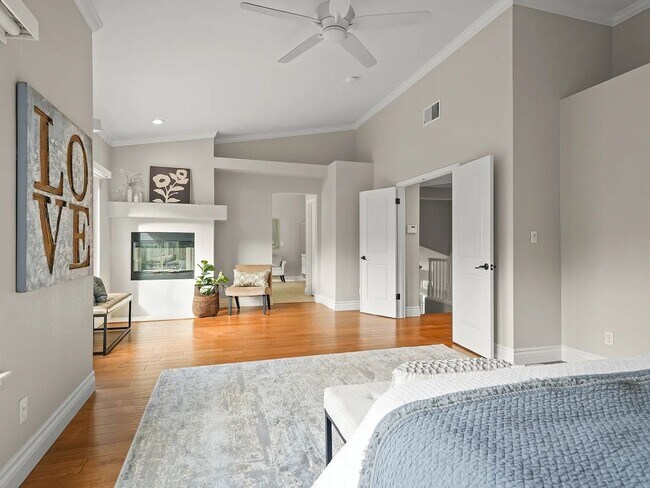 Building Photo - Luxury, comfort, and breathtaking surroundings in Stunning Clayton home!