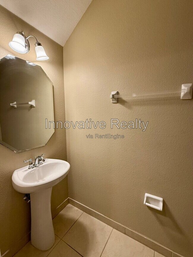 Building Photo - 10766 Belfry Cir