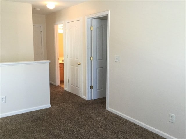 Building Photo - 8523 Greenware Trl