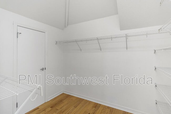 Building Photo - 9891 Eagle Preserve Dr