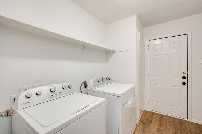 Building Photo - 6210 Buffalo Pass