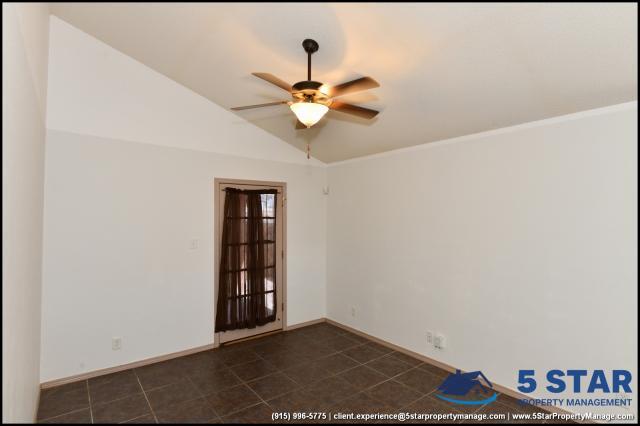 Building Photo - 4 bedroom in El Paso TX 79934