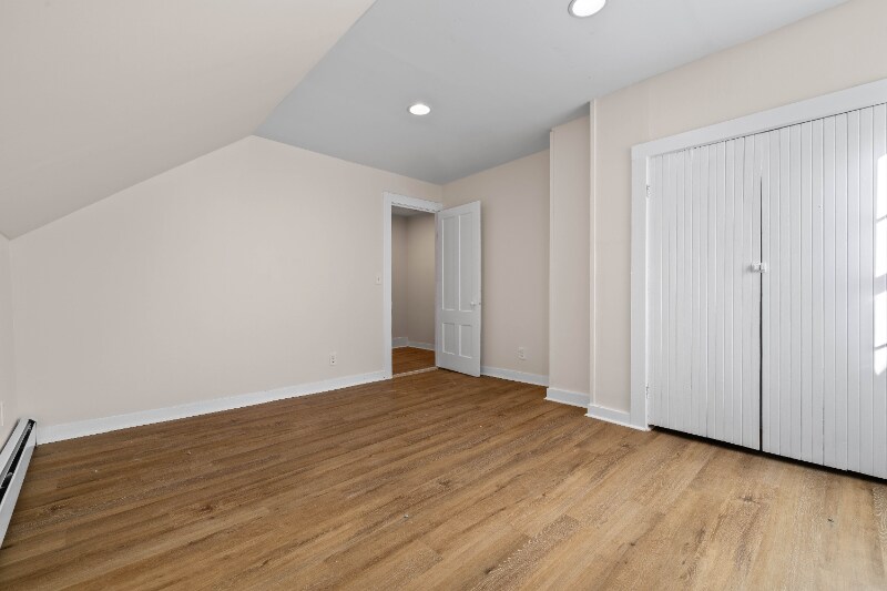 Building Photo - 121-121 High St