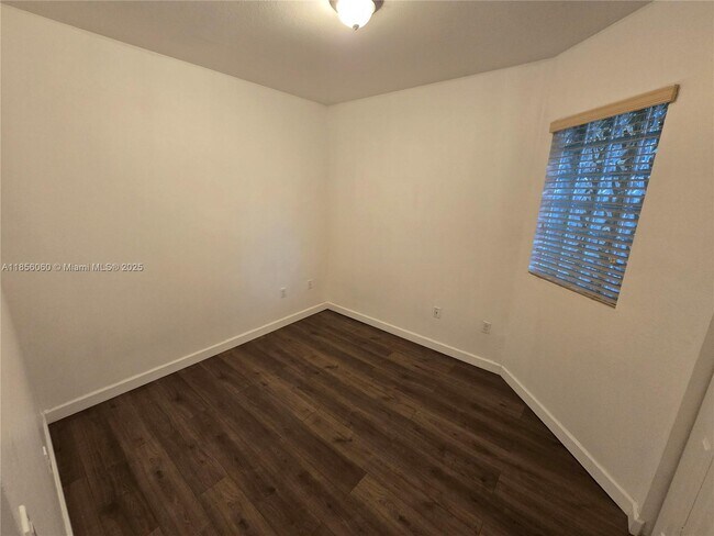 Building Photo - 230 NW 109th Ave