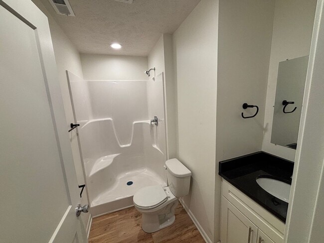 Building Photo - Available now! Brand New 3 Bedroom 2 Bath Home with Bonus Room on 9th Avenue!