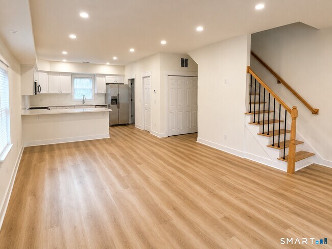 Building Photo - 26 Gridley St