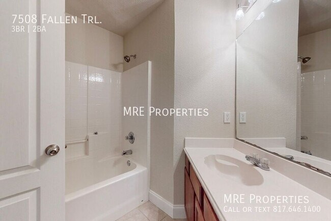 Building Photo - 7508 Fallen Trail