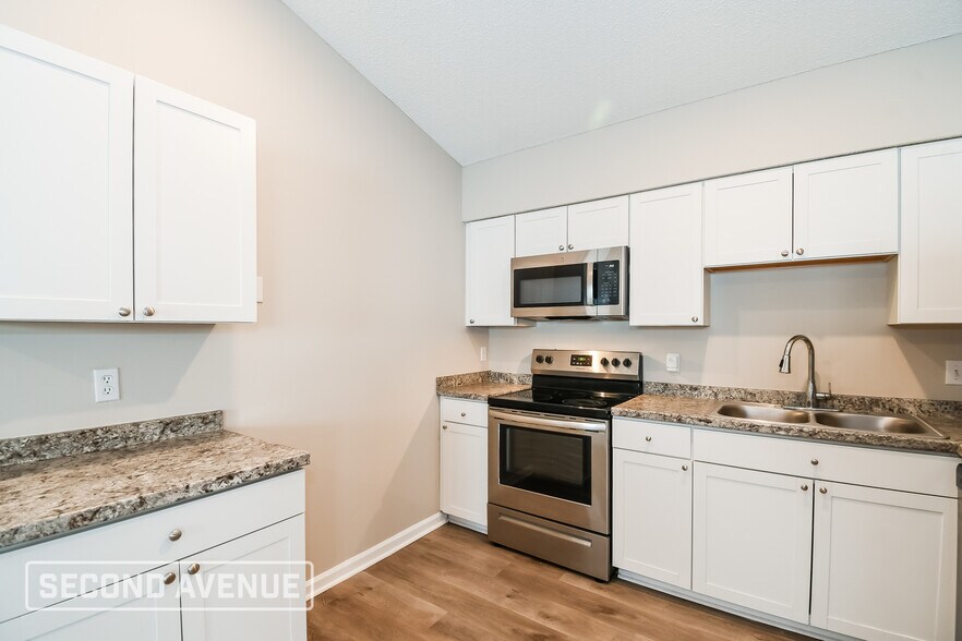Building Photo - 6114 Delmar Pl