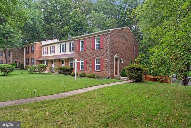 Building Photo - 6401 Old Scotts Ct