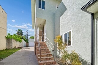 Building Photo - 1321 S Mansfield Ave